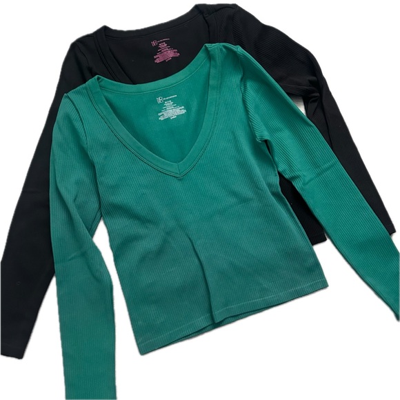 No Boundaries Tops - V-next women’s tops